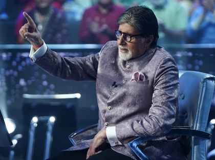 Big B calls KBC team ‘true giants and heroes’, lauds their ‘absolute dedication’ | Big B calls KBC team ‘true giants and heroes’, lauds their ‘absolute dedication’ Big B calls KBC team ‘true giants and heroes’, lauds their ‘absolute dedication’ | Big B calls KBC team ‘true giants and heroes’, lauds their ‘absolute dedication’