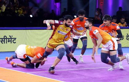 PKL 12: Puneri Paltan go atop with win over Telugu Titans in Jaipur | PKL 12: Puneri Paltan go atop with win over Telugu Titans in Jaipur