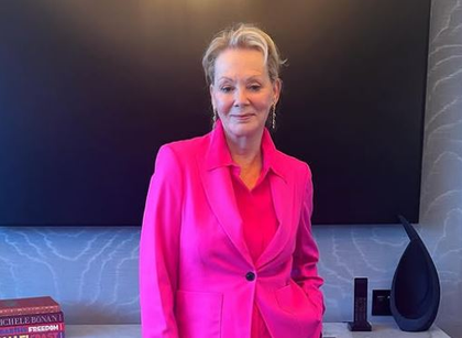 77th Primetime Emmys: Jean Smart clinches trophy for Outstanding Lead Actress in a Comedy Series | 77th Primetime Emmys: Jean Smart clinches trophy for Outstanding Lead Actress in a Comedy Series