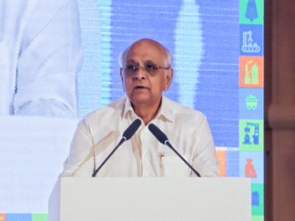 CM Bhupendra Patel wins hearts in Vadodara, listens to visually-impaired student at Urban Innovation Summit | CM Bhupendra Patel wins hearts in Vadodara, listens to visually-impaired student at Urban Innovation Summit CM Bhupendra Patel wins hearts in Vadodara, listens to visually-impaired student at Urban Innovation Summit | CM Bhupendra Patel wins hearts in Vadodara, listens to visually-impaired student at Urban Innovation Summit
