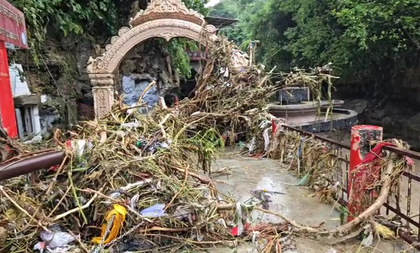 Tapkeshwar Mahadev Temple ravaged as Dehradun's Tamsa River swells | Tapkeshwar Mahadev Temple ravaged as Dehradun's Tamsa River swells