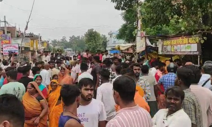 Cattle smuggler in Gorakhpur kills 19-year-old NEET student, accused identified | Cattle smuggler in Gorakhpur kills 19-year-old NEET student, accused identified Cattle smuggler in Gorakhpur kills 19-year-old NEET student, accused identified | Cattle smuggler in Gorakhpur kills 19-year-old NEET student, accused identified