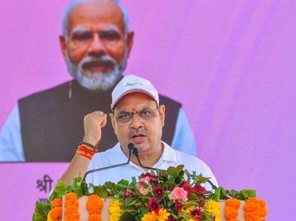 Rajasthan CM extends birthday wishes to PM Modi, launches 'Swachhata Hi Seva Abhiyan' | Rajasthan CM extends birthday wishes to PM Modi, launches 'Swachhata Hi Seva Abhiyan' Rajasthan CM extends birthday wishes to PM Modi, launches 'Swachhata Hi Seva Abhiyan' | Rajasthan CM extends birthday wishes to PM Modi, launches 'Swachhata Hi Seva Abhiyan'