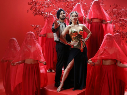 Gurdeep Mehndi’s ‘Sajri’ featuring Lauren Gottlieb blends Punjabi folk with contemporary urban beats | Gurdeep Mehndi’s ‘Sajri’ featuring Lauren Gottlieb blends Punjabi folk with contemporary urban beats Gurdeep Mehndi’s ‘Sajri’ featuring Lauren Gottlieb blends Punjabi folk with contemporary urban beats | Gurdeep Mehndi’s ‘Sajri’ featuring Lauren Gottlieb blends Punjabi folk with contemporary urban beats