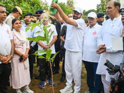 Need to transform cleanliness, de-addiction, healthy living into mass movement: Haryana CM | Need to transform cleanliness, de-addiction, healthy living into mass movement: Haryana CM