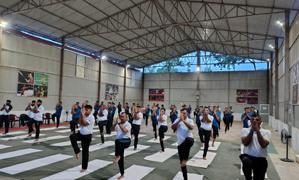 Army launches 2-week Yoga training programme in Arunachal for soldiers | Army launches 2-week Yoga training programme in Arunachal for soldiers Army launches 2-week Yoga training programme in Arunachal for soldiers | Army launches 2-week Yoga training programme in Arunachal for soldiers