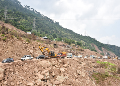 Massive landslide in J&K’s Ramban district again blocks Srinagar-Jammu NH-44 | Massive landslide in J&K’s Ramban district again blocks Srinagar-Jammu NH-44 Massive landslide in J&K’s Ramban district again blocks Srinagar-Jammu NH-44 | Massive landslide in J&K’s Ramban district again blocks Srinagar-Jammu NH-44