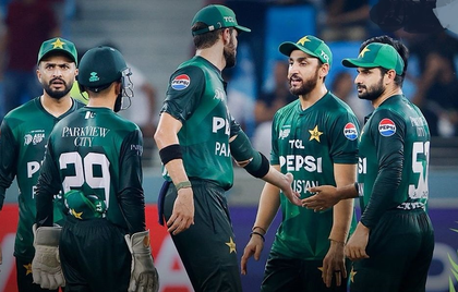Asia Cup: Shaheen, Fakhar lift Pakistan to victory over UAE, join India in Super 4s | Asia Cup: Shaheen, Fakhar lift Pakistan to victory over UAE, join India in Super 4s