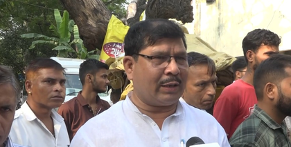 Driver arrested after Delhi Police van mows down man | Driver arrested after Delhi Police van mows down man