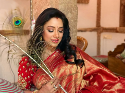 Rupali Ganguly says 'Draped in tradition, wrapped in gratitude' as she poses in a beautiful saree | Rupali Ganguly says 'Draped in tradition, wrapped in gratitude' as she poses in a beautiful saree