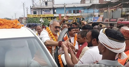 Giriraj Singh says Rahul Gandhi took political advantage of Tejashwi Yadav | Giriraj Singh says Rahul Gandhi took political advantage of Tejashwi Yadav Giriraj Singh says Rahul Gandhi took political advantage of Tejashwi Yadav | Giriraj Singh says Rahul Gandhi took political advantage of Tejashwi Yadav