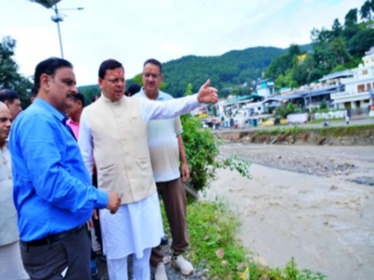 Uttarakhand CM reviews flood damage, directs speedy restoration work | Uttarakhand CM reviews flood damage, directs speedy restoration work
