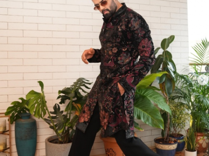 Maniesh Paul: 26 years back I heard ‘Bijuriya’, today I have the privilege to feature in it | Maniesh Paul: 26 years back I heard ‘Bijuriya’, today I have the privilege to feature in it Maniesh Paul: 26 years back I heard ‘Bijuriya’, today I have the privilege to feature in it | Maniesh Paul: 26 years back I heard ‘Bijuriya’, today I have the privilege to feature in it