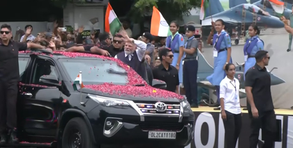 PM Modi receives rousing welcome in Gujarat's Bhavnagar | PM Modi receives rousing welcome in Gujarat's Bhavnagar PM Modi receives rousing welcome in Gujarat's Bhavnagar | PM Modi receives rousing welcome in Gujarat's Bhavnagar
