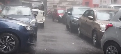 Kolkata swept by thundershowers, more rain on Sunday and during Durga Puja predicted | Kolkata swept by thundershowers, more rain on Sunday and during Durga Puja predicted