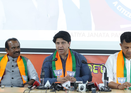 Centre gave GST reform as Diwali bonanza, K'taka govt gifted pothole-model: BJP leader Shehzad Poonawalla | Centre gave GST reform as Diwali bonanza, K'taka govt gifted pothole-model: BJP leader Shehzad Poonawalla Centre gave GST reform as Diwali bonanza, K'taka govt gifted pothole-model: BJP leader Shehzad Poonawalla | Centre gave GST reform as Diwali bonanza, K'taka govt gifted pothole-model: BJP leader Shehzad Poonawalla