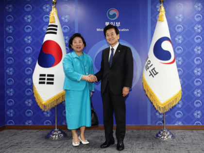 South Korea hopes to resume inter-Korean tour program, adding North Korea's Kalma beach | South Korea hopes to resume inter-Korean tour program, adding North Korea's Kalma beach