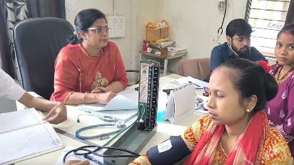 Gujarat: Free health checks for women organised in Valsad under 'Swasth Nari, Sashakt Parivar Abhiyaan' | Gujarat: Free health checks for women organised in Valsad under 'Swasth Nari, Sashakt Parivar Abhiyaan'