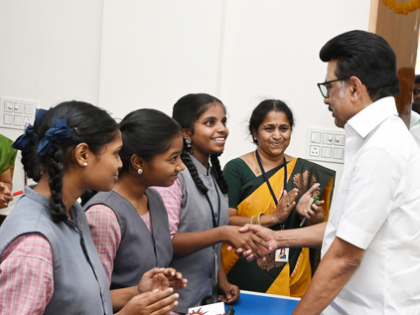 Stalin launches development projects in Kolathur, urges students to embrace lifelong learning | Stalin launches development projects in Kolathur, urges students to embrace lifelong learning