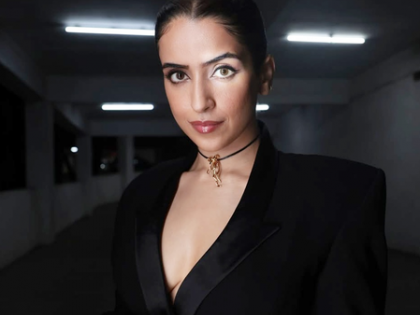 Sanya Malhotra shares BTS of Janhvi Kapoor channeling her inner photographer for ‘sanskari’ boys | Sanya Malhotra shares BTS of Janhvi Kapoor channeling her inner photographer for ‘sanskari’ boys