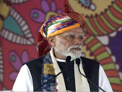PM Modi launches projects worth Rs 1.22 lakh crore in Rajasthan's Banswara, slams Congress | PM Modi launches projects worth Rs 1.22 lakh crore in Rajasthan's Banswara, slams Congress