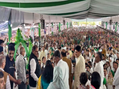 INLD rally: Akali Dal chief bats for regional parties | INLD rally: Akali Dal chief bats for regional parties