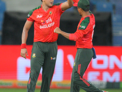 Asia Cup: Taskin Ahmed picks 3-28 as Bangladesh restrict Pakistan to 135/8 | Asia Cup: Taskin Ahmed picks 3-28 as Bangladesh restrict Pakistan to 135/8