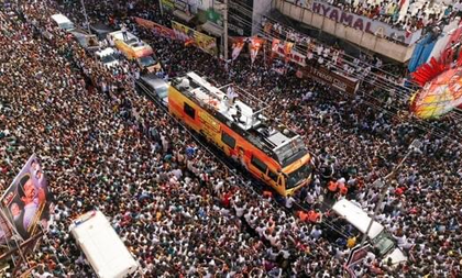 23 dead, several injured in stampede at Vijay's rally in TN's Karur | 23 dead, several injured in stampede at Vijay's rally in TN's Karur