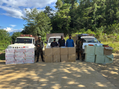 Assam Rifles seizes poppy seeds, foreign cigarettes valued at Rs 8.70 crore | Assam Rifles seizes poppy seeds, foreign cigarettes valued at Rs 8.70 crore