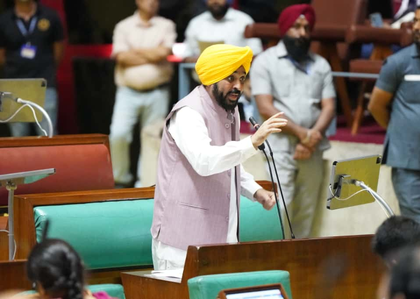 Punjab CM announces Rs 7,200 per acre for de-silting fields | Punjab CM announces Rs 7,200 per acre for de-silting fields