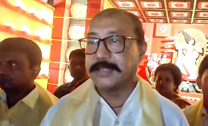 West Bengal: Harsh Vardhan Shringla inaugurates Durga Puja Pandal of Bagdogra Bibadi Natya Bohumukhi Sangstha | West Bengal: Harsh Vardhan Shringla inaugurates Durga Puja Pandal of Bagdogra Bibadi Natya Bohumukhi Sangstha
