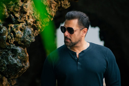 Salman Khan accompanies parents-to-be Arbaaz & Sshura during the baby shower | Salman Khan accompanies parents-to-be Arbaaz & Sshura during the baby shower
