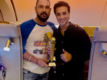 Abhishek Sharma shares flight celebration with mentor Yuvraj Singh after Asia Cup triumph