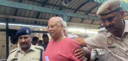 Delhi Police grill three sisters linked to 'Swami' Chaitanyanand in molestation case | Delhi Police grill three sisters linked to 'Swami' Chaitanyanand in molestation case