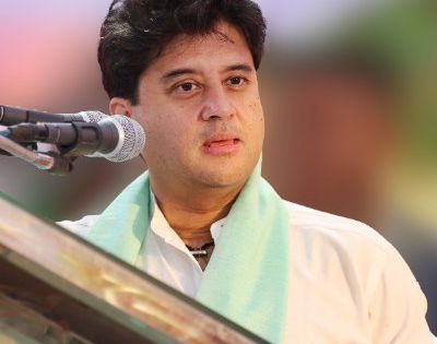 Jyotiraditya Scindia review projects in MP's Guna on death anniversary of Madhavrao Scindia | Jyotiraditya Scindia review projects in MP's Guna on death anniversary of Madhavrao Scindia
