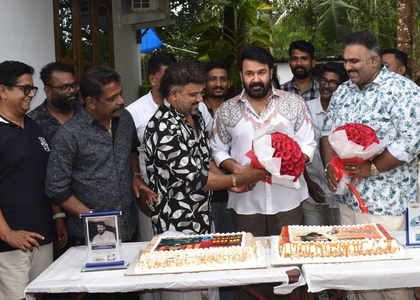 Mohanlal celebrates Dadasaheb honour with members of his fans' association on the sets of 'Drishyam 3' | Mohanlal celebrates Dadasaheb honour with members of his fans' association on the sets of 'Drishyam 3'