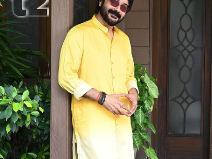 Prasenjit Chatterjee visits the Durga Puja pandal at Hazra Park on his birthday | Prasenjit Chatterjee visits the Durga Puja pandal at Hazra Park on his birthday