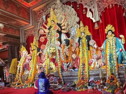 Priyanka Chopra thanks Tanisha, Ayan Mukerji for warm welcome at Ashthami pooja | Priyanka Chopra thanks Tanisha, Ayan Mukerji for warm welcome at Ashthami pooja