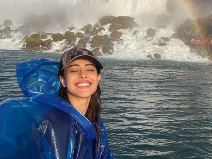 Nushrratt Bharuccha flaunts her carefree side, during her trip to the Niagara Falls | Nushrratt Bharuccha flaunts her carefree side, during her trip to the Niagara Falls