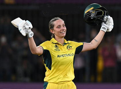 Women’s World Cup: Devine’s 112 in vain as Australia begin title defence with 89-run win | Women’s World Cup: Devine’s 112 in vain as Australia begin title defence with 89-run win