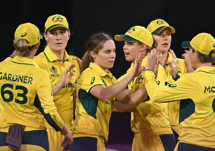Women’s World Cup: Gardner outshines Devine as Australia launch title defence with emphatic win | Women’s World Cup: Gardner outshines Devine as Australia launch title defence with emphatic win