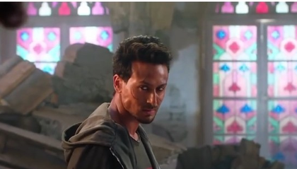 Tiger Shroff calls War 'a life changing experience' as the movie turns 6 | Tiger Shroff calls War 'a life changing experience' as the movie turns 6