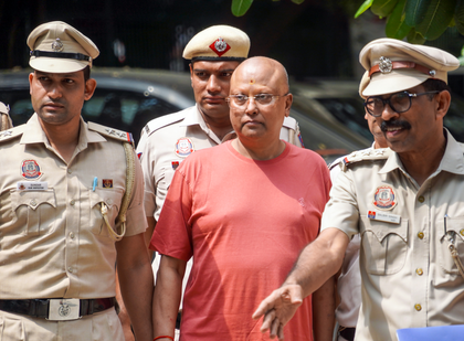 Delhi court sends 'Swami' Chaitanyanand to 14-day judicial custody | Delhi court sends 'Swami' Chaitanyanand to 14-day judicial custody
