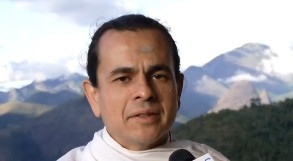 Vedanta teaches that nothing needs to change for you to be happy: Padma Shri Acharya Jonas Masetti | Vedanta teaches that nothing needs to change for you to be happy: Padma Shri Acharya Jonas Masetti