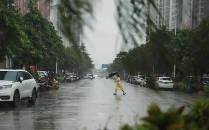 China issues orange alert for Typhoon Matmo | China issues orange alert for Typhoon Matmo