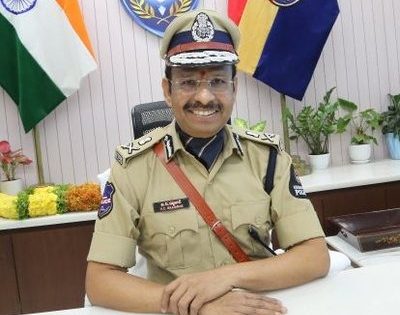 Hyderabad Police Commissioner advises women to be cautious in digital space | Hyderabad Police Commissioner advises women to be cautious in digital space