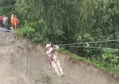 President Murmu condoles loss of lives in Darjeeling due to heavy rainfall, landslides | President Murmu condoles loss of lives in Darjeeling due to heavy rainfall, landslides