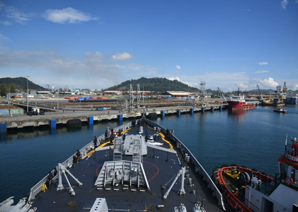 Indian Navy's stealth frigate INS Sahyadri in Malaysia for military cooperation | Indian Navy's stealth frigate INS Sahyadri in Malaysia for military cooperation