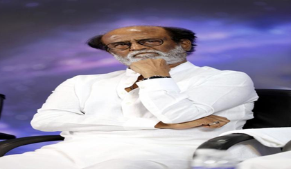 Rajinikanth enjoys food from pattal on roadside during his trip to Rishikesh | Rajinikanth enjoys food from pattal on roadside during his trip to Rishikesh Rajinikanth enjoys food from pattal on roadside during his trip to Rishikesh | Rajinikanth enjoys food from pattal on roadside during his trip to Rishikesh