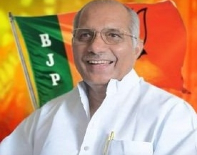 Stone pelters will be dealt with firm hand, not with flowers: UP minister on Bareilly violence | Stone pelters will be dealt with firm hand, not with flowers: UP minister on Bareilly violence